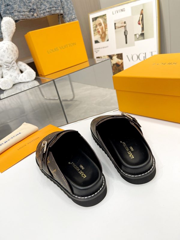 1AAW6K LV Cosy Flat Comfort Clog