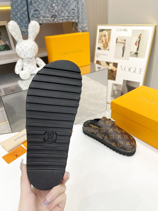 1AAW6K LV Cosy Flat Comfort Clog