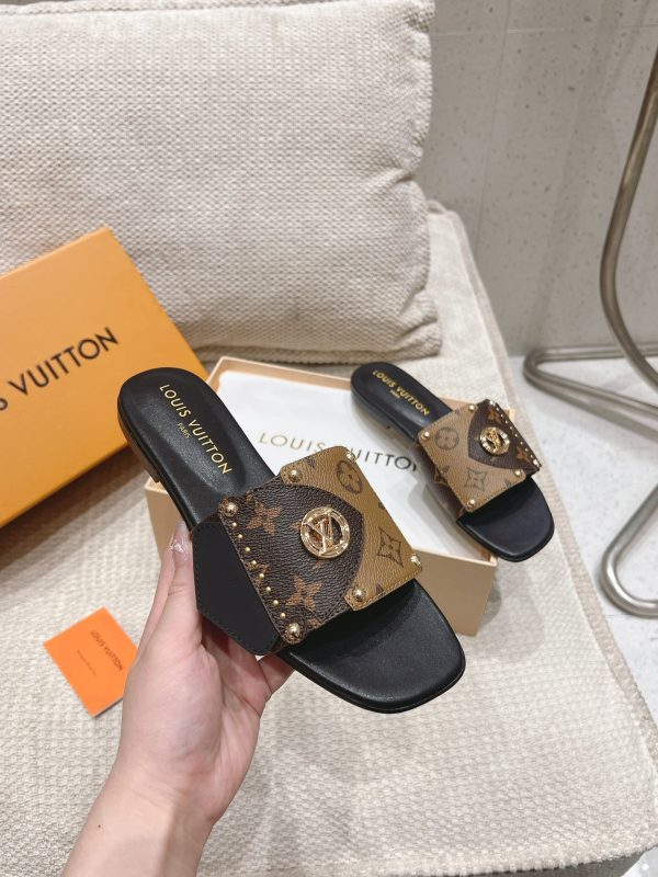 1ACXGE LV Frame Flat Mule Cacao 5 1ACXGE LV Frame Flat Mule Cacao