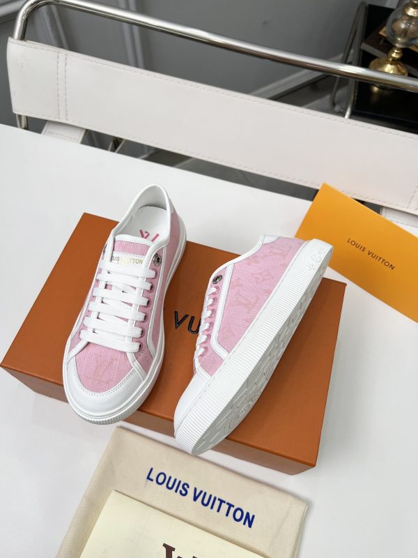 1AGYFO LV Lagoon Sneaker Pink