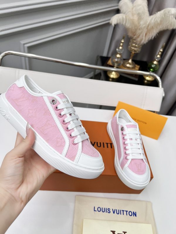 1AGYFO LV Lagoon Sneaker Pink