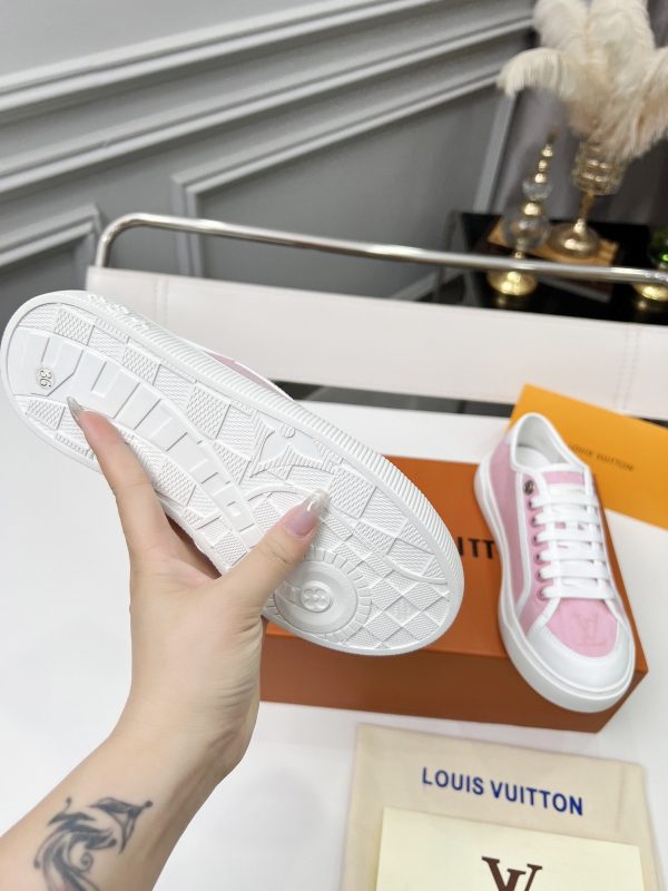 1AGYFO LV Lagoon Sneaker Pink