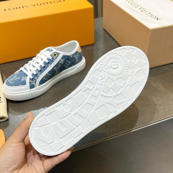 1AGYG4 LV Lagoon Sneaker Blue