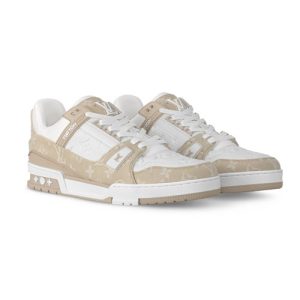 1AIKMH LV Trainer Sneaker Beige