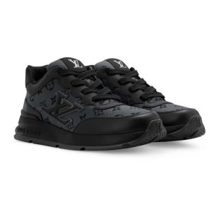 1AJ697 LV Classic Sneaker Black
