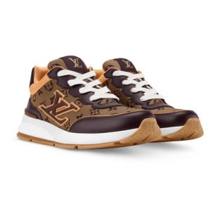 1AJ717 LV Classic Sneaker Brown