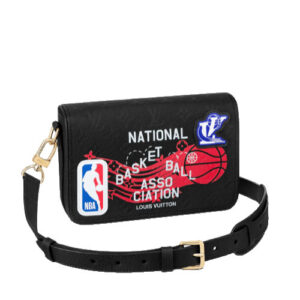 LVXNBA STUDIO MESSENGER M58498