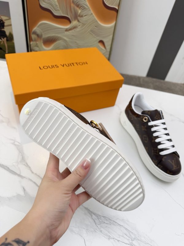 LV 1AIVIB Time Out Sneaker Cacao Brown