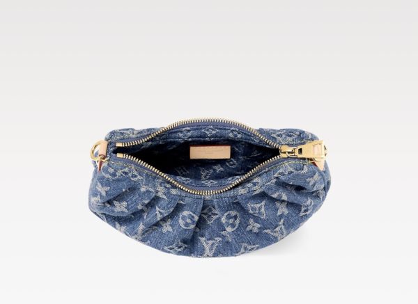LV M13571 Pochette Valley Denim Blue 7 LV M13571 Pochette Valley Denim Blue
