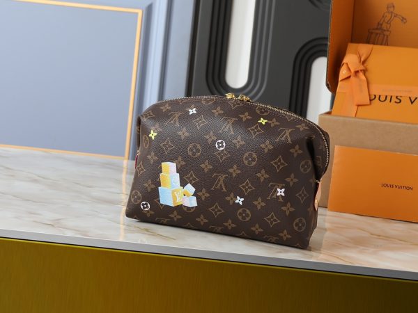 LV M14891 Cosmetic Pouch GM