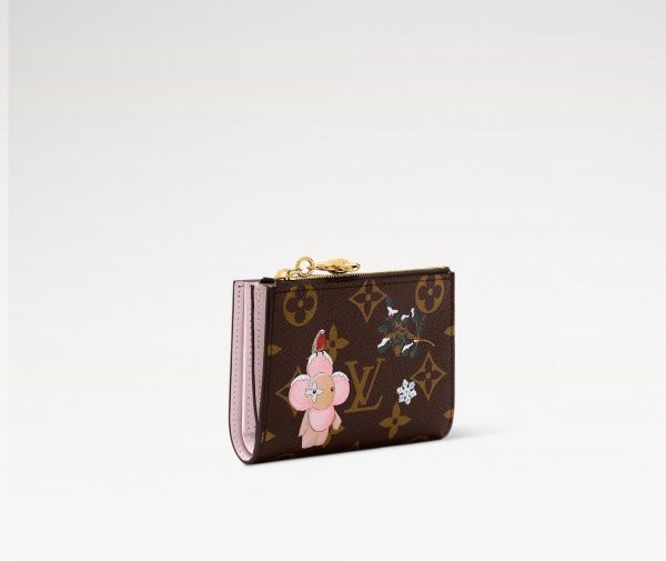 LV M15334 Lisa Wallet Monogram Snowy Pearl