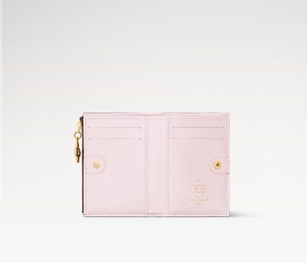 LV M15334 Lisa Wallet Monogram Snowy Pearl