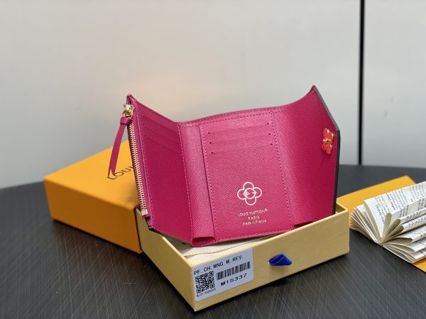 LV M15337 Victorine Wallet Monogram Frozen Orchid