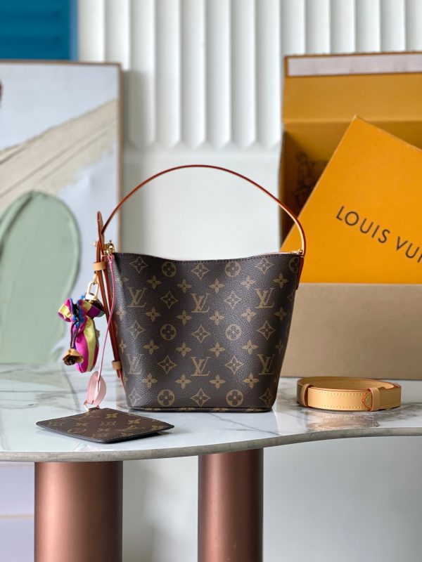 LV M26625 Visionary Journeys All In BB