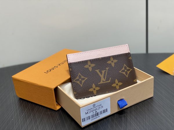 LV M26625 Visionary Journeys Card Holder