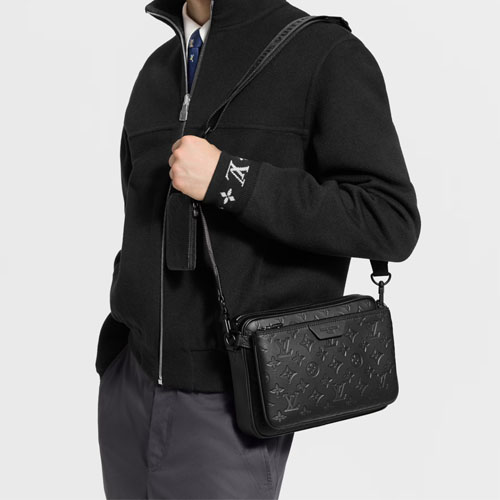 LV M26713 Trio Messenger Black 9 LV M26713 Trio Messenger Black