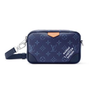 LV M26826 Trocadéro Wearable Wallet Ocean