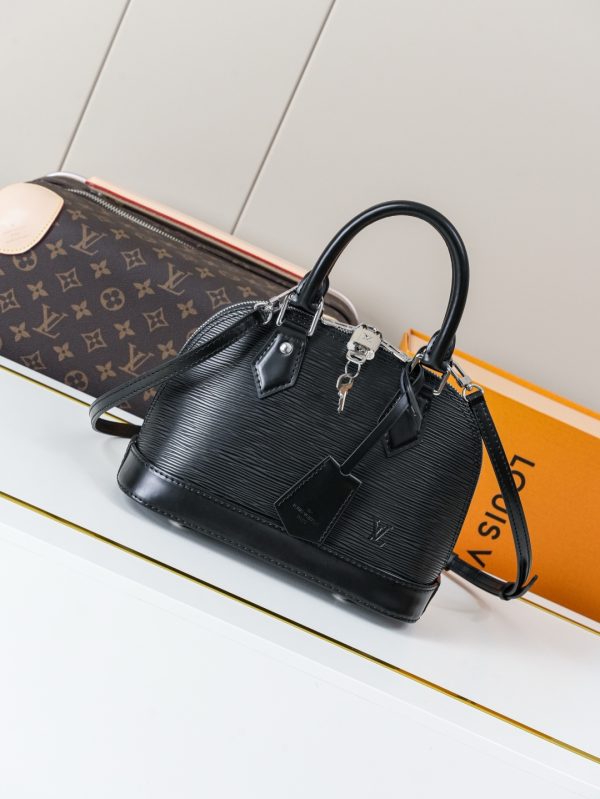 LV M24645 Alma BB Black