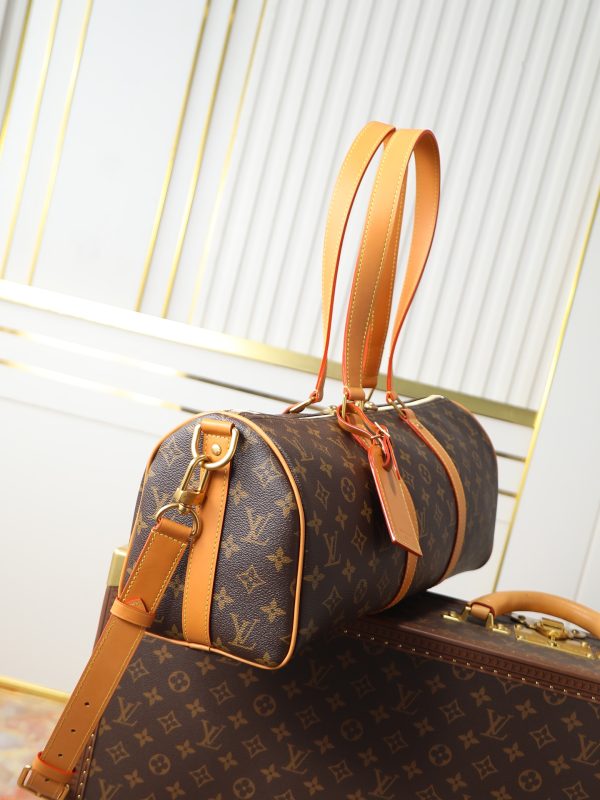 LV M28116 Needle Bag