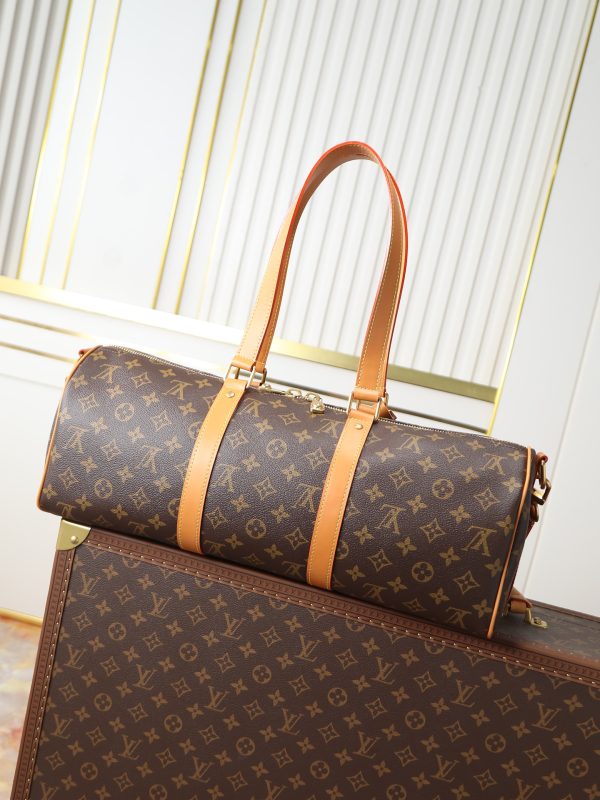 LV M28116 Needle Bag
