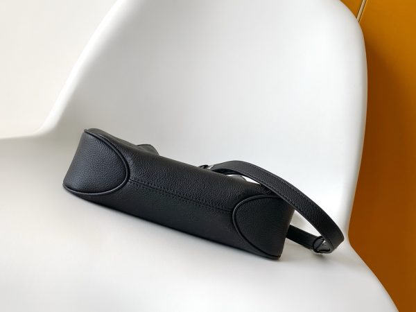 LV M28306 All Around PM Black