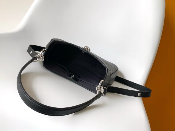LV M28306 All Around PM Black