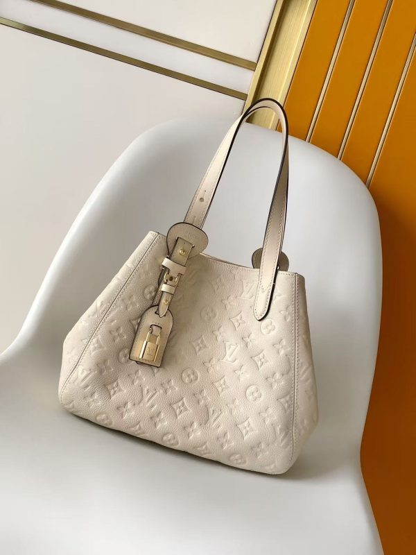 LV M29337 All In One PM Crème