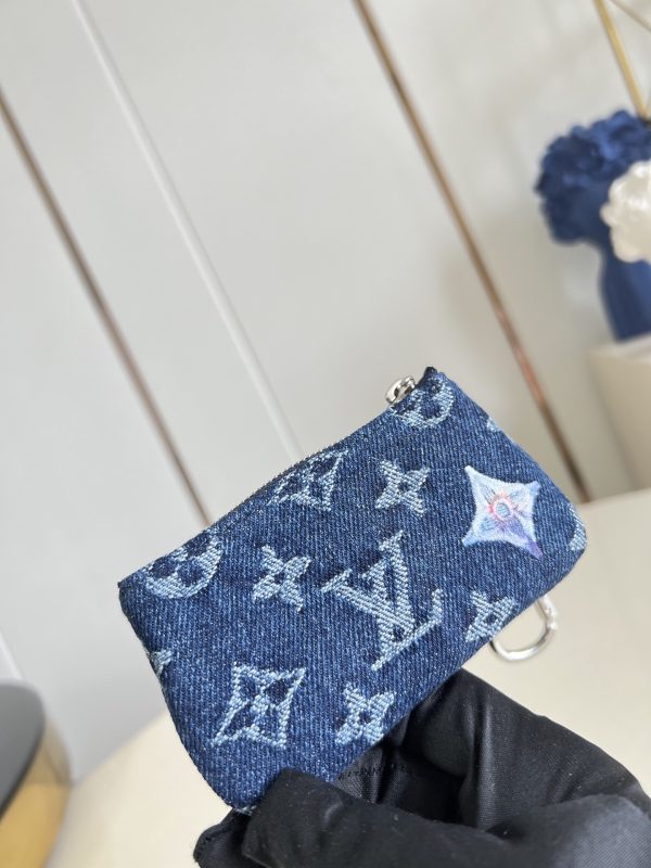 LV M27561 Pochette Clés Blue
