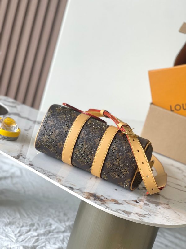 LV M29296 Keepall Bandoulière 25