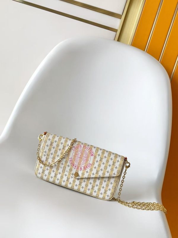 LV M29471 Pochette Félicie LV Stamp Banana