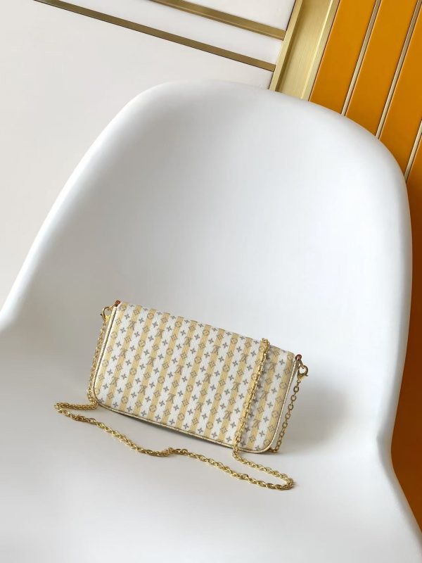 LV M29471 Pochette Félicie LV Stamp Banana